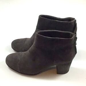 New Clark’s Enfield Tess Brown Suede Ankle Boots Size 8.5